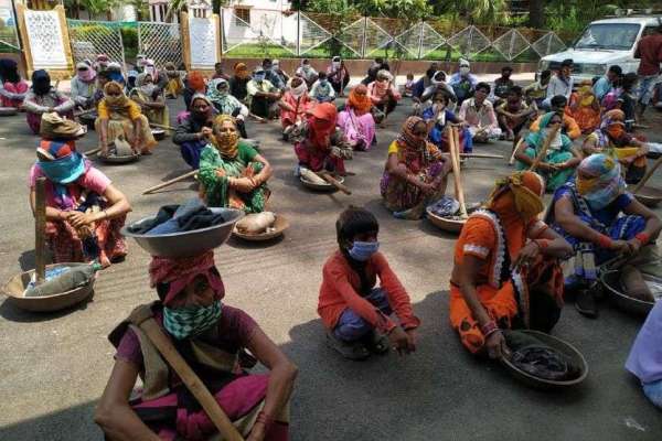 MNREGA workers protest