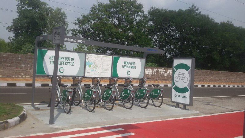 पब्लिक बाइक पब्लिक की पहुंच से दूर, स्टैंड पर हो गए कब्जे फिर भी कंपनी को भुगतान