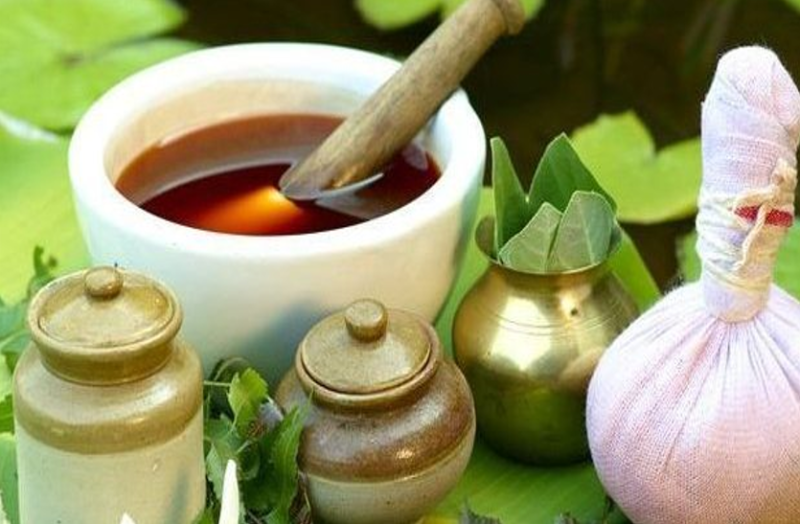 इस मौसम में मच्छर के काटने से होने वाली बीमारियों में फायदेमंद है ये काढ़ा, एेसे बनाएं