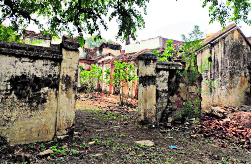 Encroachment is happening around the dilapidated government building, the department does not care about it