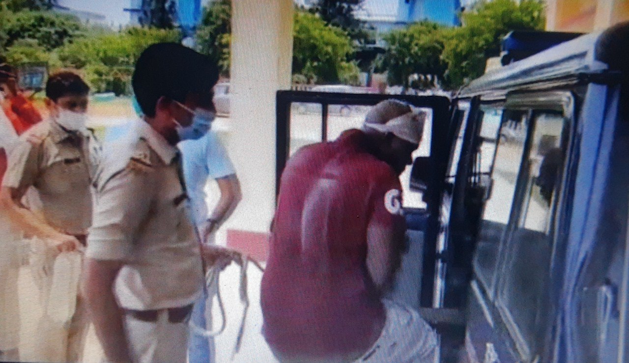 noida_police.jpg