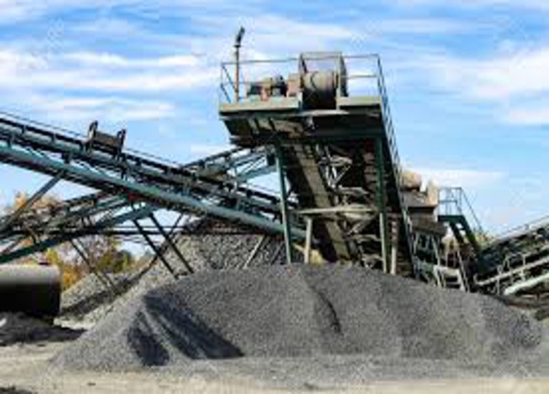 क्रशर मशीन में पिसकर व्यक्ति के शरीर के हो गए कई टुकड़े, नियमों को ताक पर रखकर चल रहे कई क्रशर