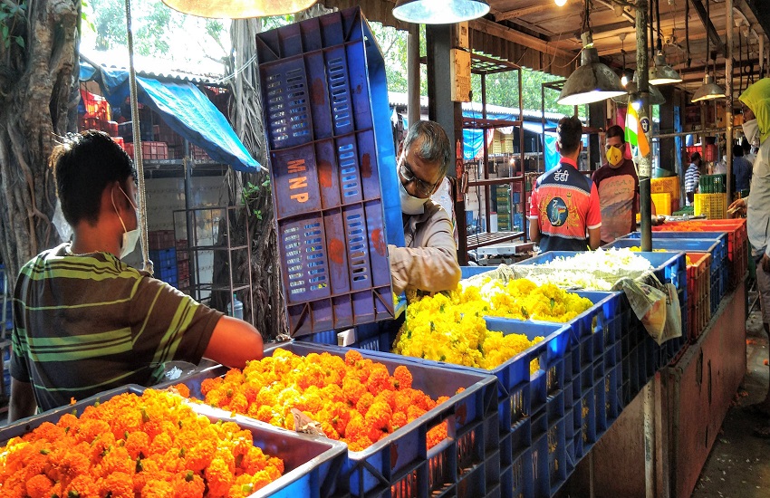 mumbai news: एक बार फिर से गुलजार हुआ फूल बाजार