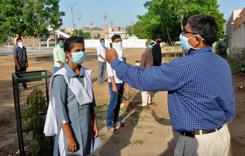 बोर्ड परीक्षा की नहीं, कोरोनावायरस की ज्यादा टेंशन