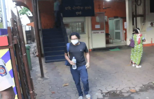 sushant singh Rajput friend siddharth pithani spotted police station
