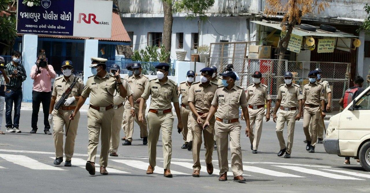 Gujarat Police:  अनलॉक-1 के दौरान गुजरात में पुलिस कर्मियों को अवकाश नहीं