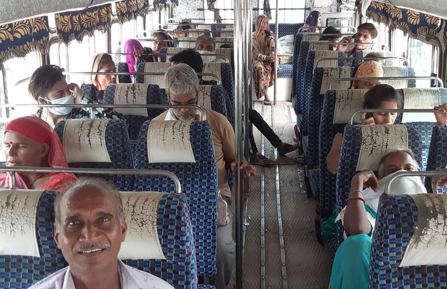 राजस्थान लोक परिवहन सेवा की बस