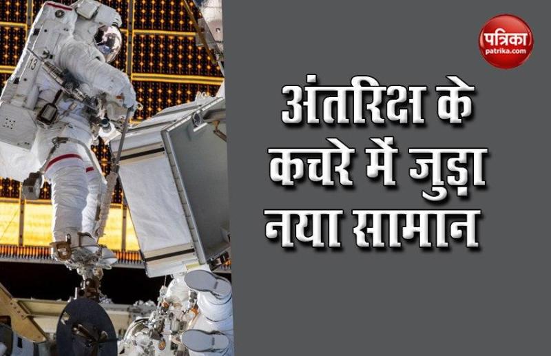 Astronaut Accidentally Loses Mirror During Spacewalk in ISS