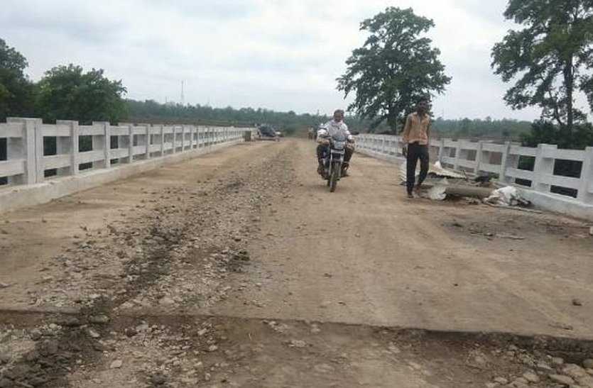 सुनवाहा-सुल्तानगंज मार्ग पर ब्रिज बनने से बड़ी आबादी को लाभ