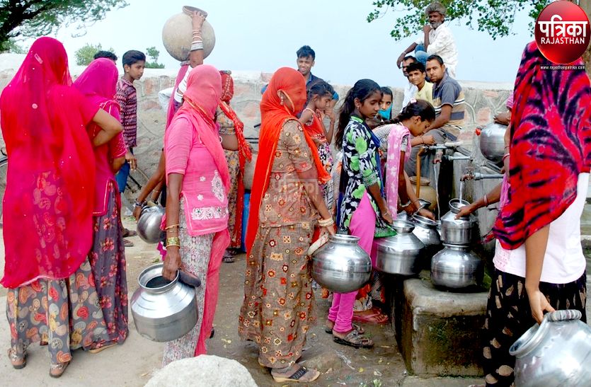 Drinking water problem : यहां उच्च जलाशय तो बना दिया, फिर भी घरों में नहीं पहुंच रहा पानी
