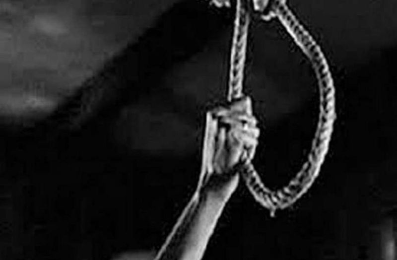 मानसिक रूप से परेशान युवक ने फंदा लगाकर दी जान   