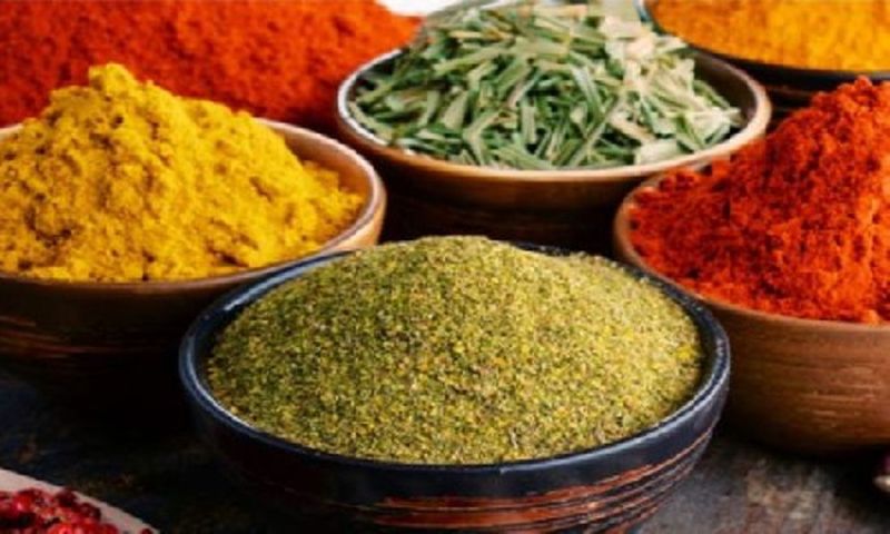  मिलावट के संदेह पर 30 क्विंटल मिर्ची मसाला जब्त