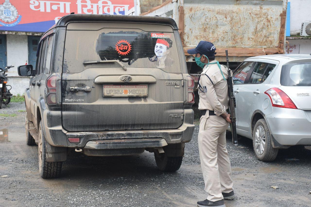 UP SP MLA's car stopped on suspicion of gangster