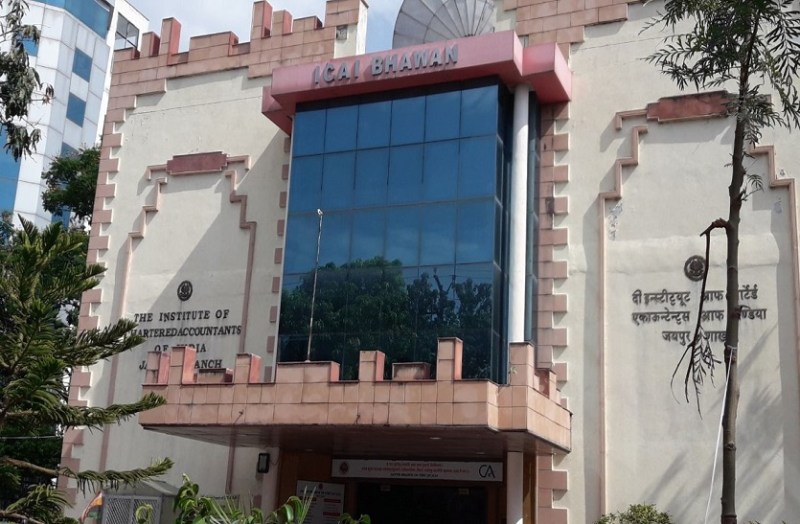 CA Online Class : अब ऑनलाइन क्लास भी बंक की तो अभिभावकों से पूछताछ