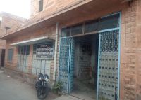 यहां बाबूओं के भरोसे चल रहा कार्यालय, लॉकडाउन के बाद बेरोजगारी भत्ते के लिए बढ़े आवेदन