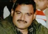 कानपुर में विकास दुबे इनकाउंटर में मारा गया, चार गोलियां लगीं, हर तरफ लग रहे यूपी पुलिस जिंदाबाद के नारे