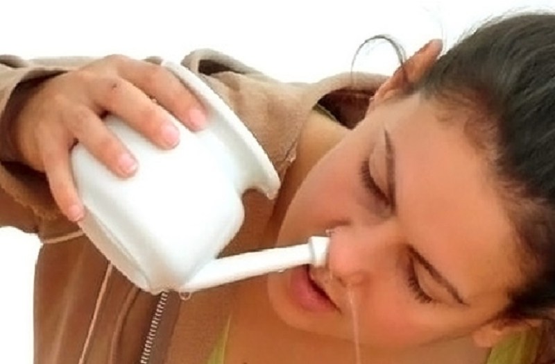 प्रायाणाम और जलनेति से बढ़ती इम्युनिटी, जुकाम में हल्दी का भांप लें