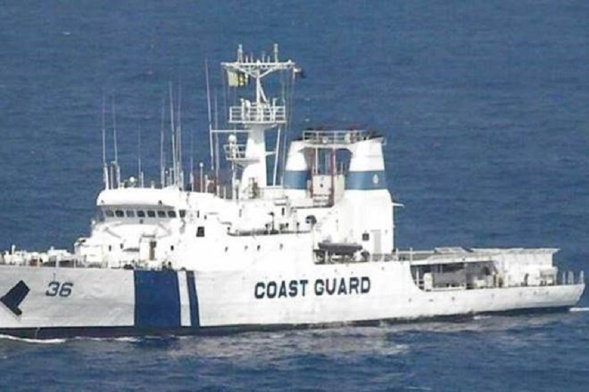 West Bnegal: भारतीय तटरक्षकों ने समुद्र में फंसे 15 मछुआरों को बचाया