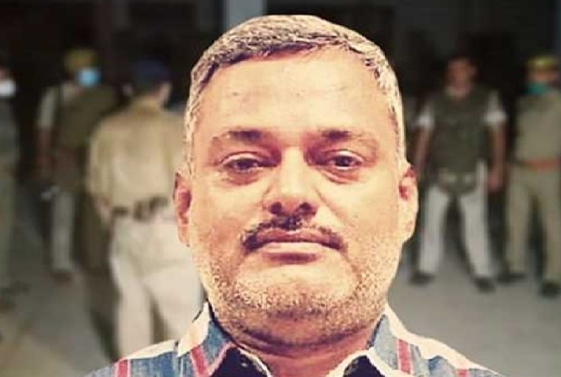 विकास दुबे के एनकाउंटर के बाद गरमाई यूपी की जातीय सियासत, ब्राह्राण होने पर मचा बवाल