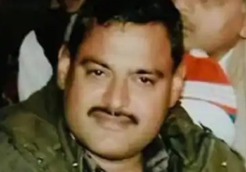 विकास दूबे के मददगार अफसरों तथा मेहरबान राजनीतिक आकाओं को ढूंढ़ने में जुटी एसआईटी