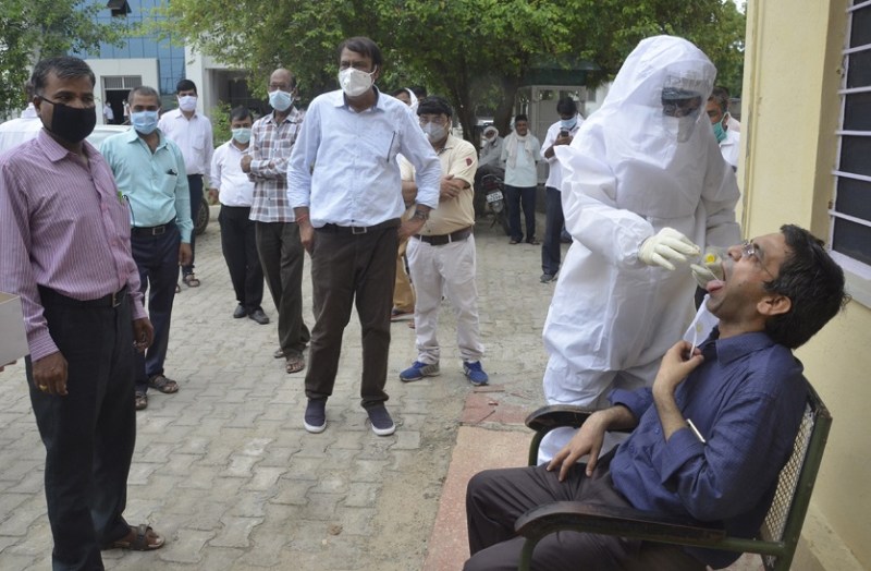 जितने कोरोना संक्रमित निकल रहे उससे ज्यादा हो रहे हर दिन स्वस्थ