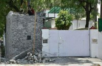 राजस्थान के इस कलक्टर ने अपने बंगले में देखा गलत काम तो तुरंत रुकवाया