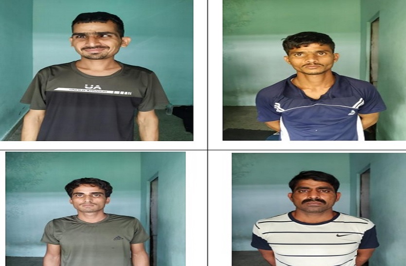 चार बदमाश गिरफ्तार, देशी पिस्टल बरामद