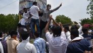भाजपा के खिलाफ कांग्रेस के धरने पर नही दिखी सोशल डिस्टेंसिग... 