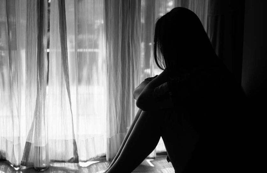 यौन उत्पीड़न पीड़ित महिलाएं हो रही परेशान, स्थाई तबादले के बाद दोषियो पर महेरबान रेलवे अधिकारी