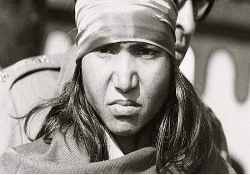 बचपन से ही गुस्सैल थी फूलन देवी, 22 ठाकुरों को एक साथ गोली से उड़ा दिया था