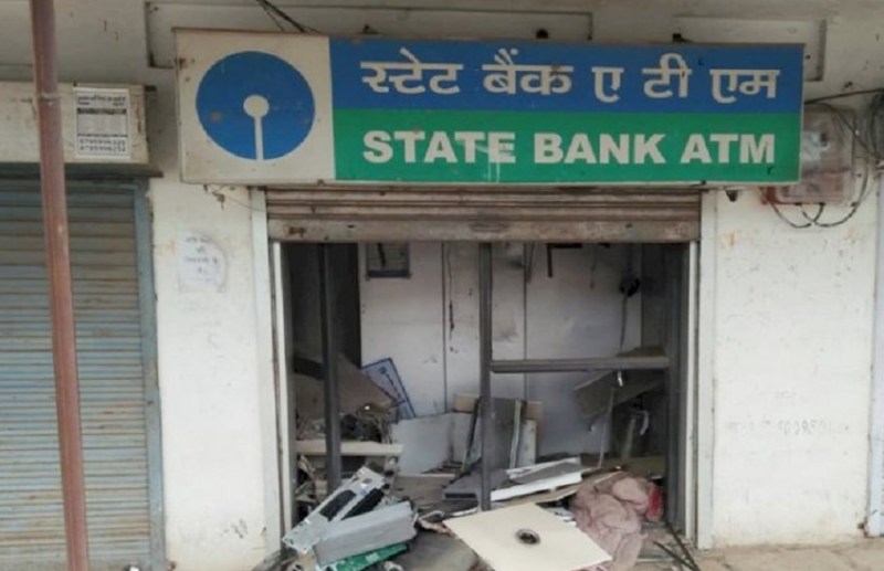 A T M लूटकांड की प्रतीकात्मक फोटो