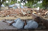 सिमको के पूर्व कर्मचारी: घर में था मानसिक रोगी भाई, प्रबंधन ने जबरन तोड़ा आवास