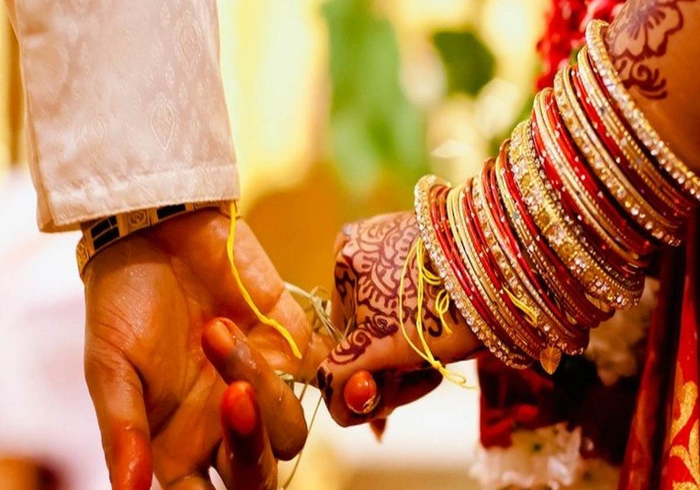 UP Top 10 News: सैनिकों की विधवाओं की बेटियों की शादी के लिए मिलेंगे एक लाख रुपये