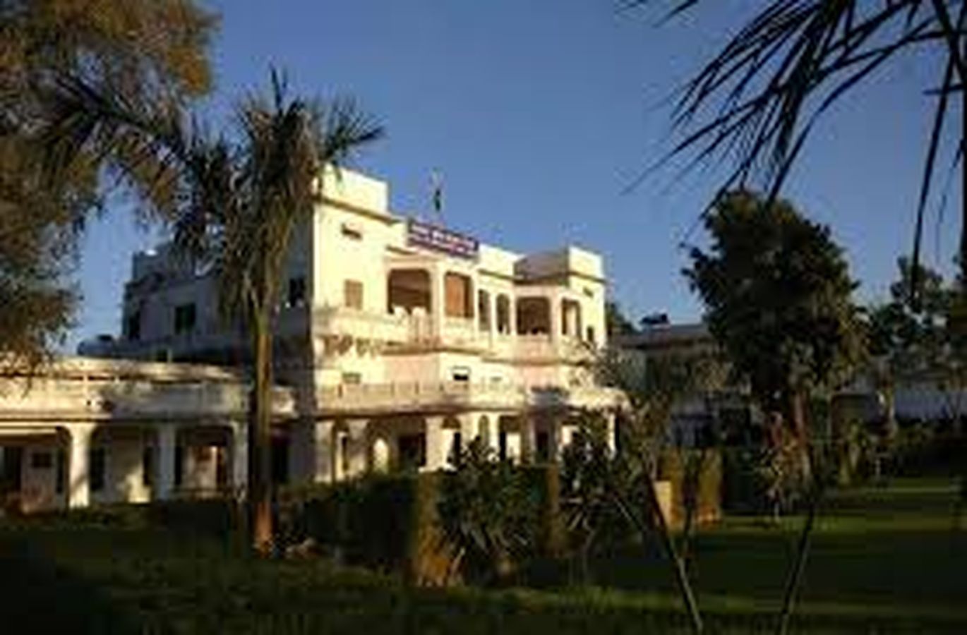 कमिश्नरेट में एक दिन पहले रात 8 से सुबह 6 बजे तक कफ्र्यू लागू