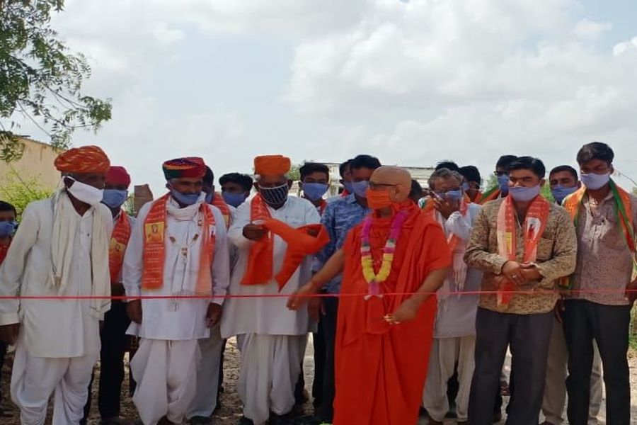 संत की प्रेरणा से बनी 3 किमी कच्ची सड़क