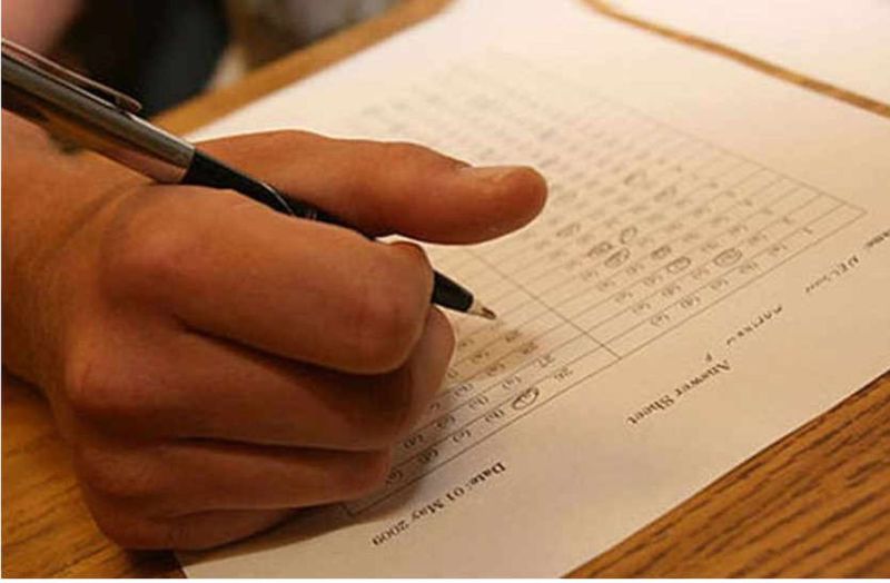 दसवीं बोर्ड में दिल खोलकर स्कूलों ने लुटाए सत्रांक, फिर भी न हो सके पास