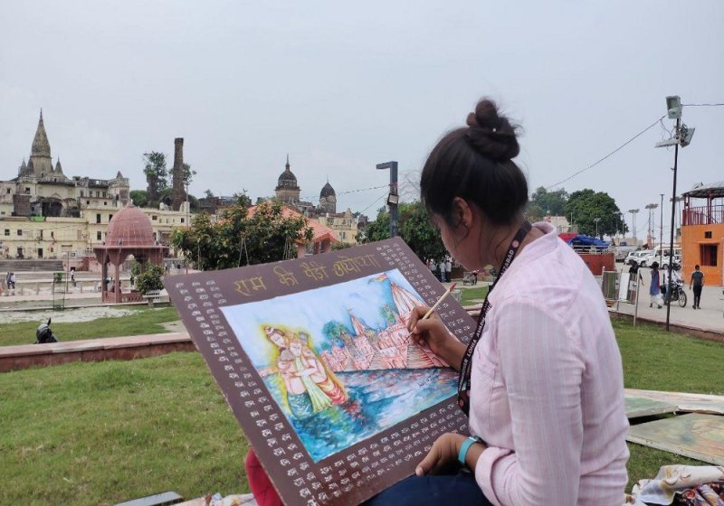 अयोध्या से अमरीका तक राम के चरण कमल की सेवा, फिजां में राम नाम और घर-मंदिर में जलेंगे दीपक