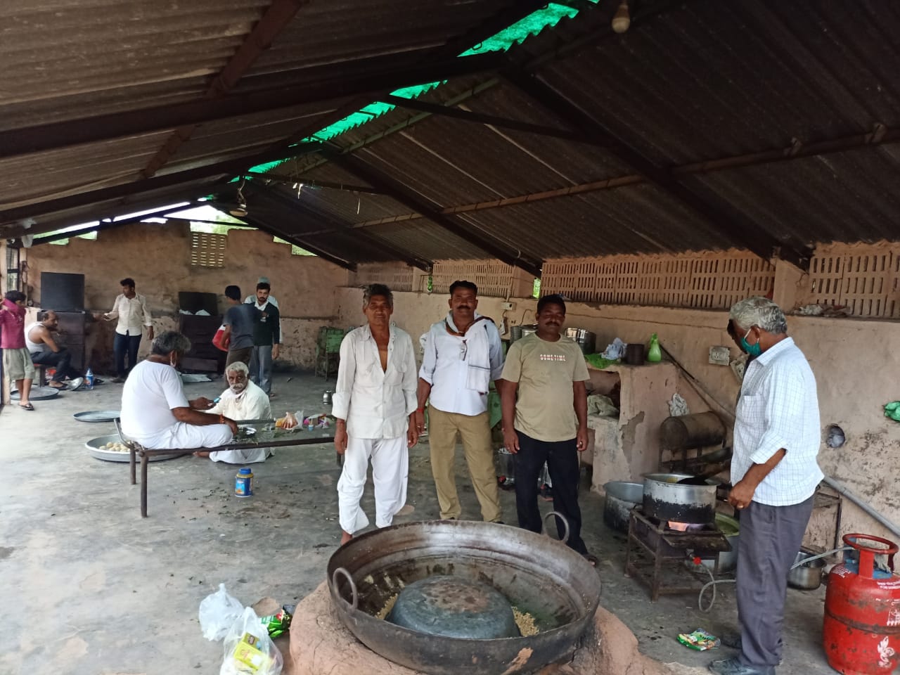 FARMERS----किसानों का अनिश्चितकालीन धरना शुरू