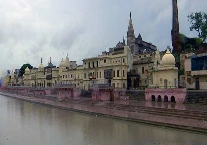 अयोध्या में मंदिर निर्माण के बाद एयरपोर्ट, फाइव स्टार होटल पर फोकस, बढ़िया सड़कों से बदलेगी शहर की सूरत