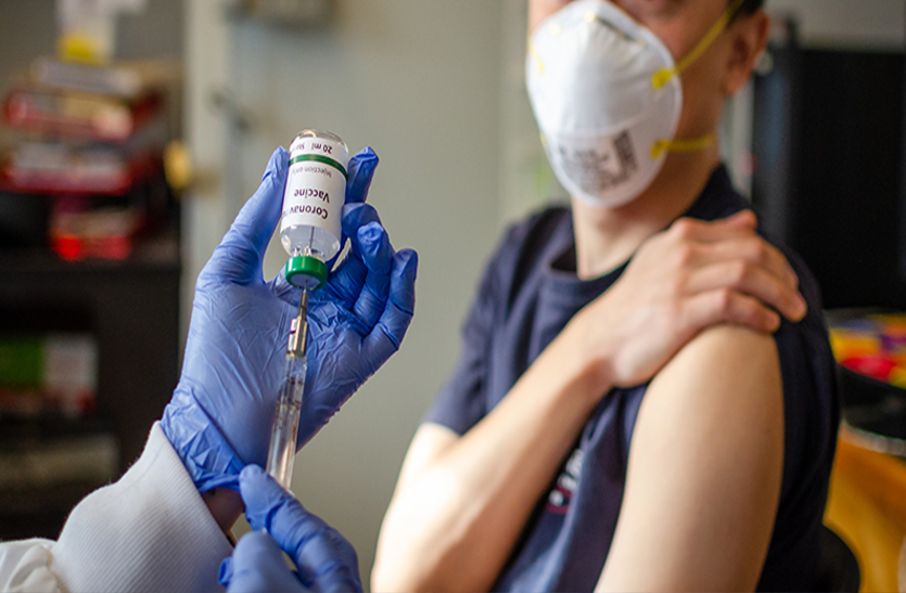 भारत में बन रही कोरोना वैक्सीन का क्लिनिकल ट्रायल का दूसरा चरण शुरू
