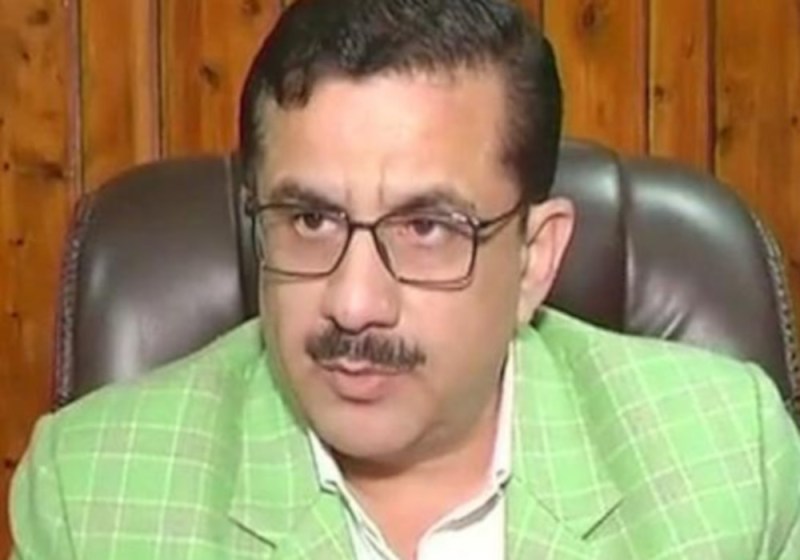 ओवैसी अगर परेशान हैं तो पाकिस्तान चले जाएं : वसीम रिज़वी