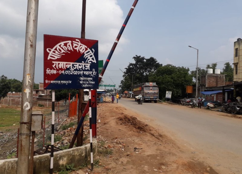 कमिश्नर की अनुशंसा नहीं, फिर भी आरटीओ चेक पोस्ट पर तैनात कर दिए गए निजी कर्मचारी, बढ़ सकता है विवाद