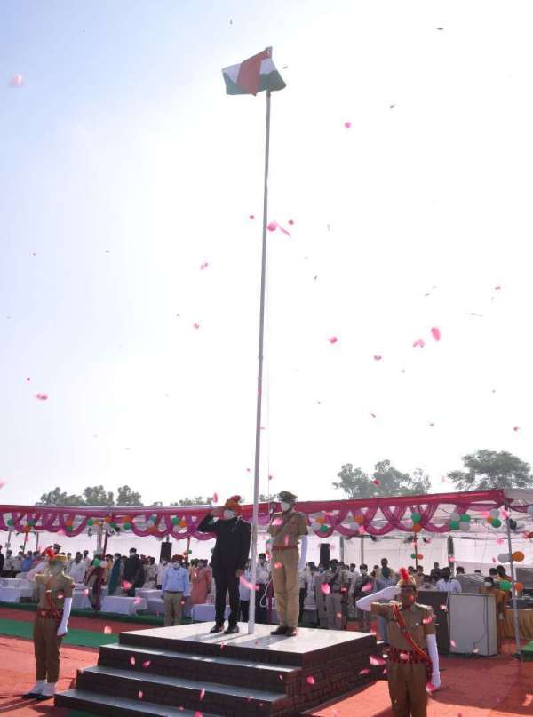 श्रीगंगानगर. स्वतंत्रता दिवस मुख्य समारोह की........खास तस्वीरें