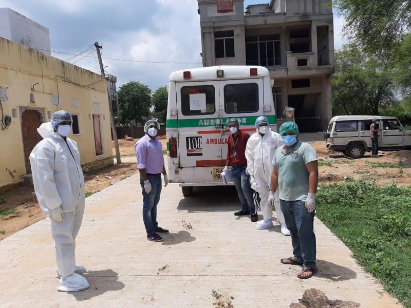 चौमूं में रिटायर्ड इंजीनियर की कोरोना से मौत, चिकित्सालय प्रभारी समेत 16 जने निकले पॉजिटिव