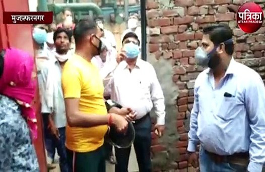 केमिकल फैक्ट्री में मजदूर की मौत, परिजनों ने किया जमकर हंगामा, देखें वीडियो