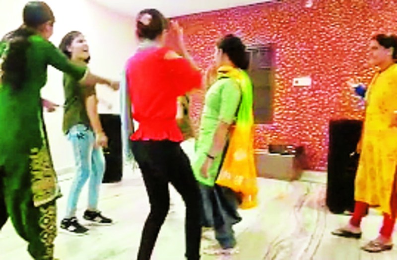 Prisoner Fulfills Of Giving Party After Release From jodhpur Jail