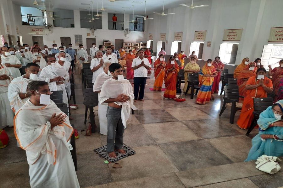 जैन आराधकों ने कहा मिच्छामि दुक्कड़म