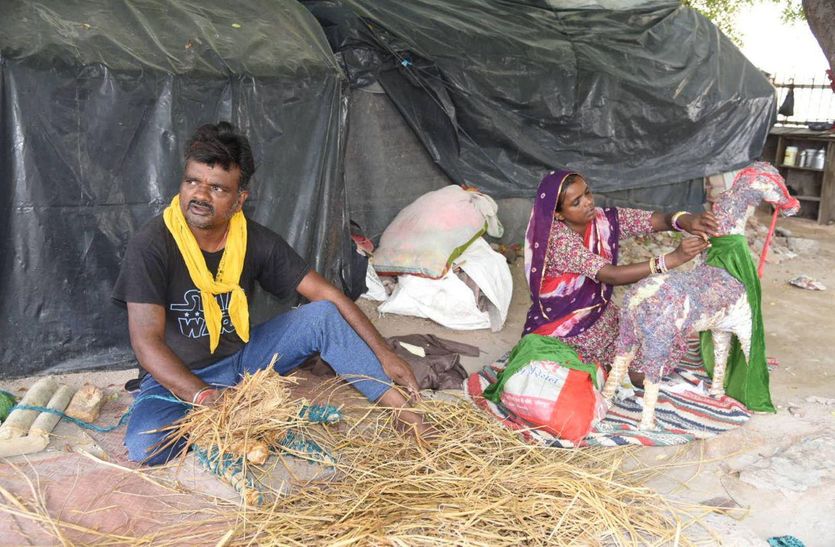 40 साल के जीवन में पहली बार ऐसे दिन देखने को मिल रहे कि में भी नहीं बिक रहे बाबा के घोड़े