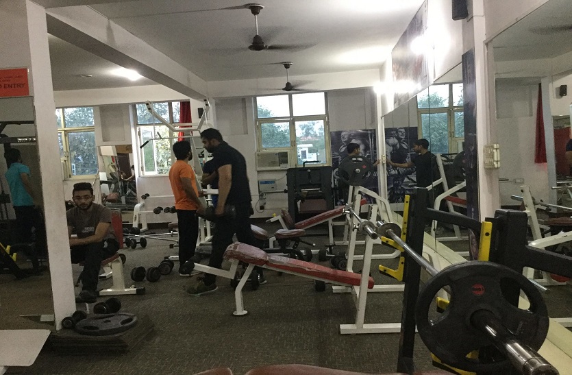 Corona and Fitness- जिम खुले: चेहरा छूने से बचें, क्षमता का 60% व्यायाम करें