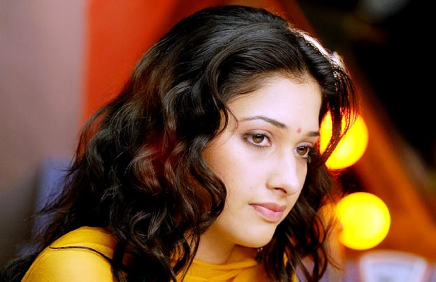 tamanna bhatia parents covid-19 positive